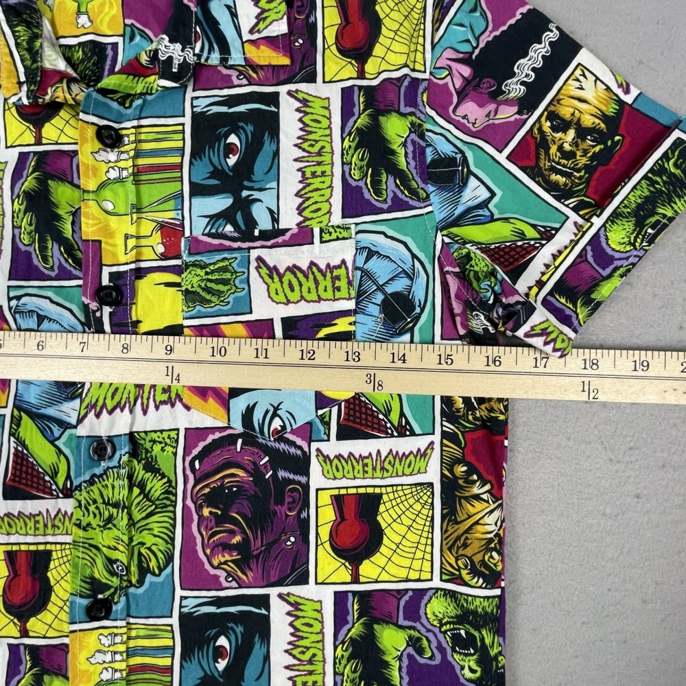 Unique Vintage x Universal Studios Monsters Button Up Unisex Small Comic Shirt - Picture 6 of 8